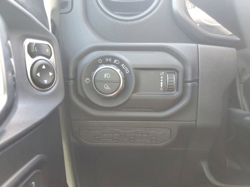 New 2026 Jeep Gladiator Mojave w/ Safety Group AWD/4WD image 19