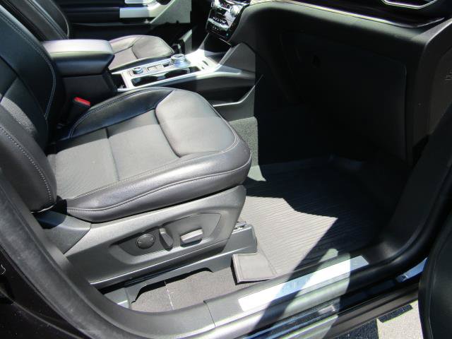 Used 2024 Ford Explorer Limited w/ Limited Technology Package AWD/4WD image 14