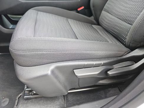 Used 2025 Chevrolet Equinox LT image 13