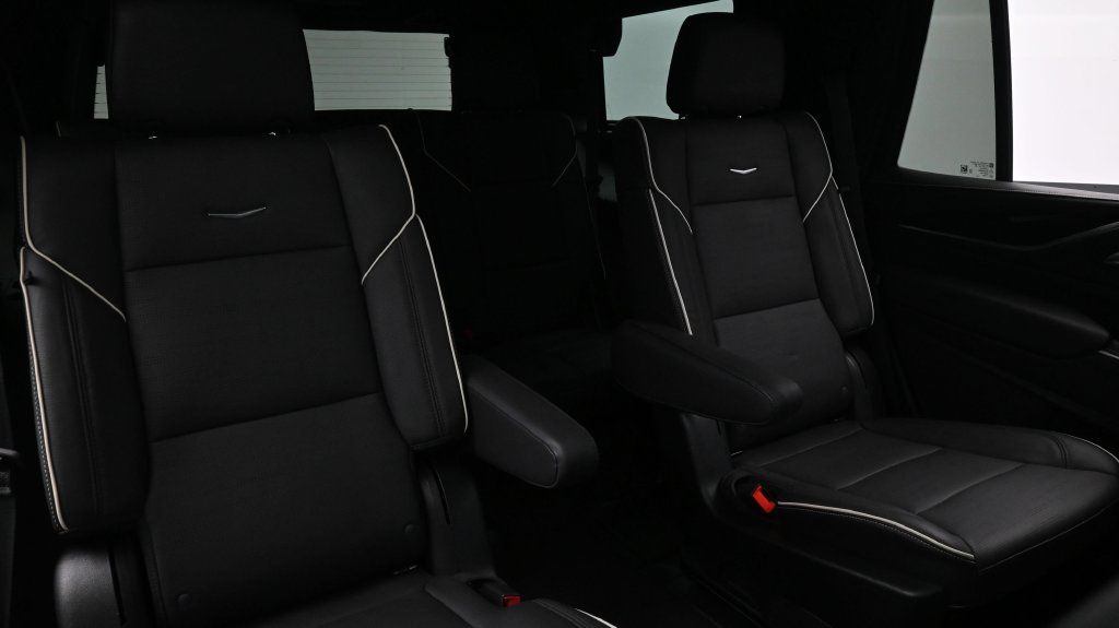 Used 2023 Cadillac Escalade Sport w/ LPO, ONYX Package AWD/4WD image 12
