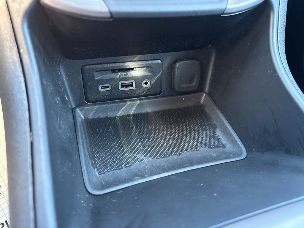 Used 2024 GMC Terrain AT4 w/ LPO, Floor Liner Package AWD/4WD image 30