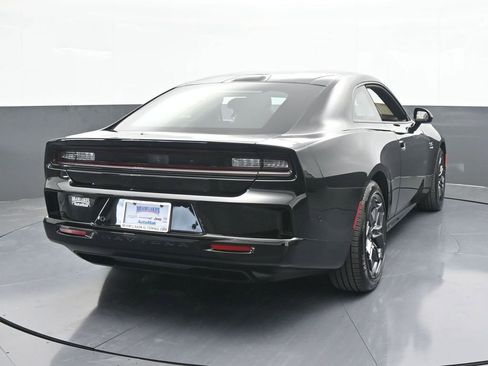 Used 2025 Dodge Charger R/T w/ Quick Order Package 25M R/T image 5