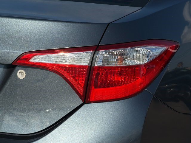 Used 2014 Toyota Corolla L FWD image 26