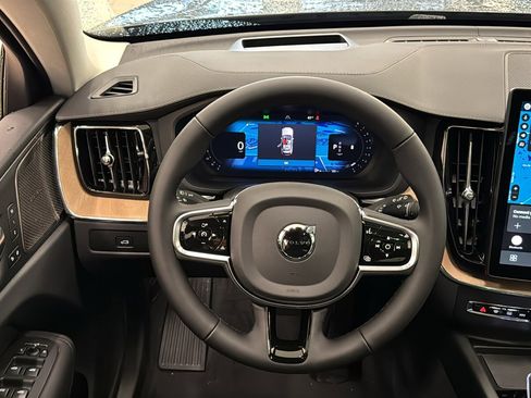 New 2026 Volvo XC60 B5 Ultra w/ Climate Package AWD/4WD image 12