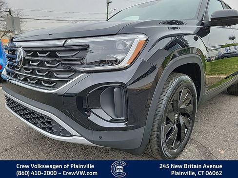 New 2026 Volkswagen Atlas Cross Sport SE image 24