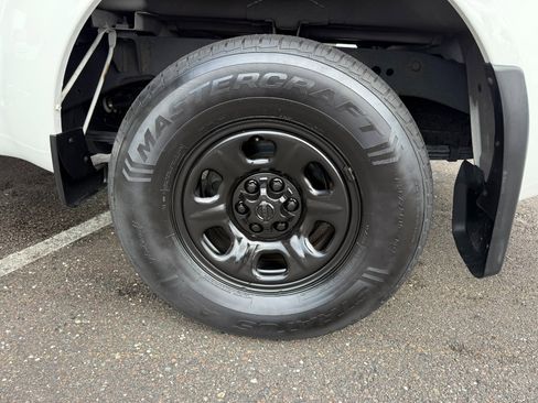 Used 2019 Nissan Frontier S image 7