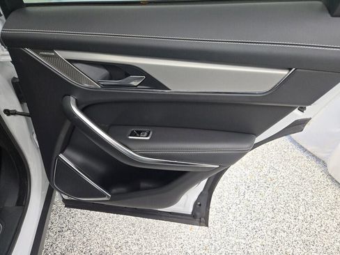 Used 2024 Jaguar F-PACE R-Dynamic S image 10
