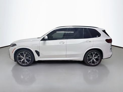 Used 2024 BMW X5 xDrive50e w/ Executive Package AWD/4WD image 2