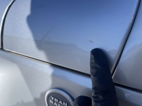 Used 2011 Jeep Wrangler Sahara image 32