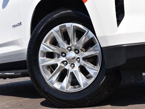 Used 2024 Chevrolet Tahoe Premier image 3