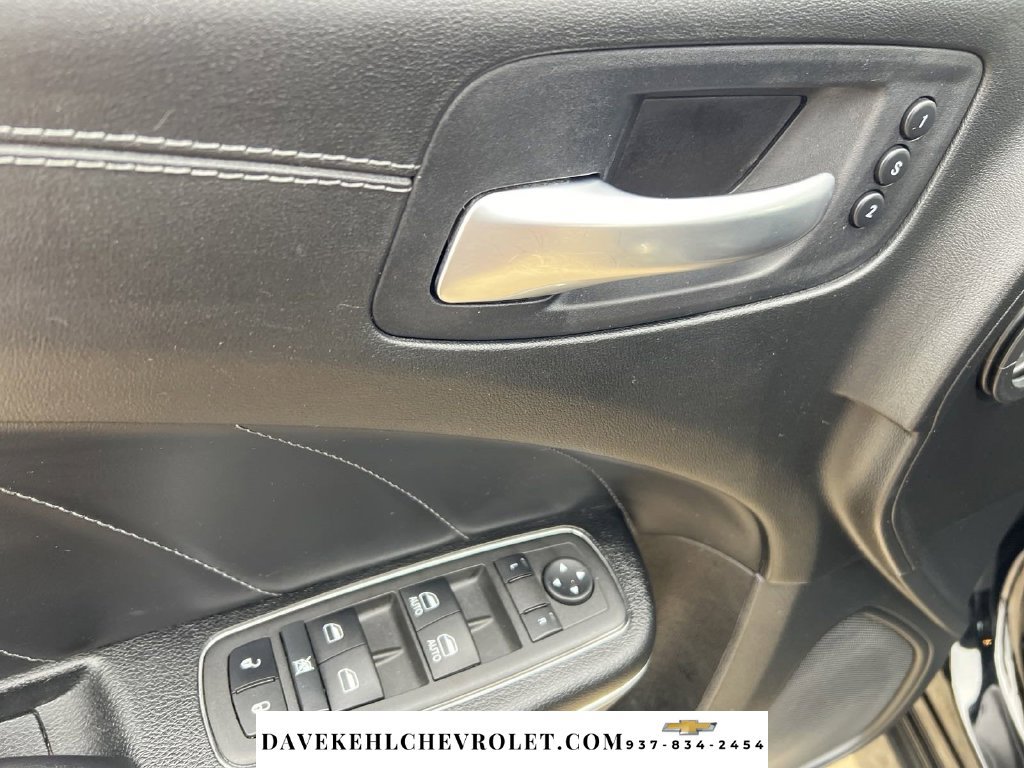 Used 2022 Dodge Charger Scat Pack w/ Plus Group RWD image 9