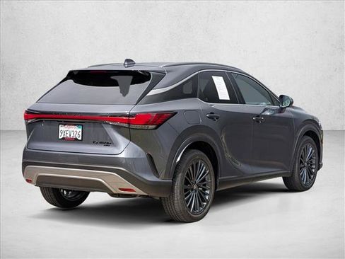 Used 2026 Lexus RX 450h AWD w/ Convenience Package image 5