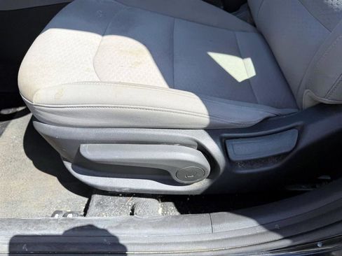 Used 2020 Hyundai Elantra SEL FWD image 14