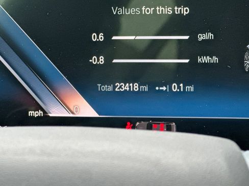 Used 2023 BMW 330e w/ Convenience Package image 33