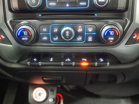 Used 2015 Chevrolet Silverado 1500 LT w/ Custom Sport Edition image 31