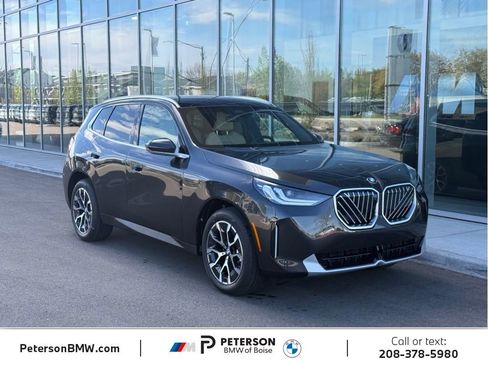New 2026 BMW X3 xDrive30 w/ Premium Package AWD/4WD image 8
