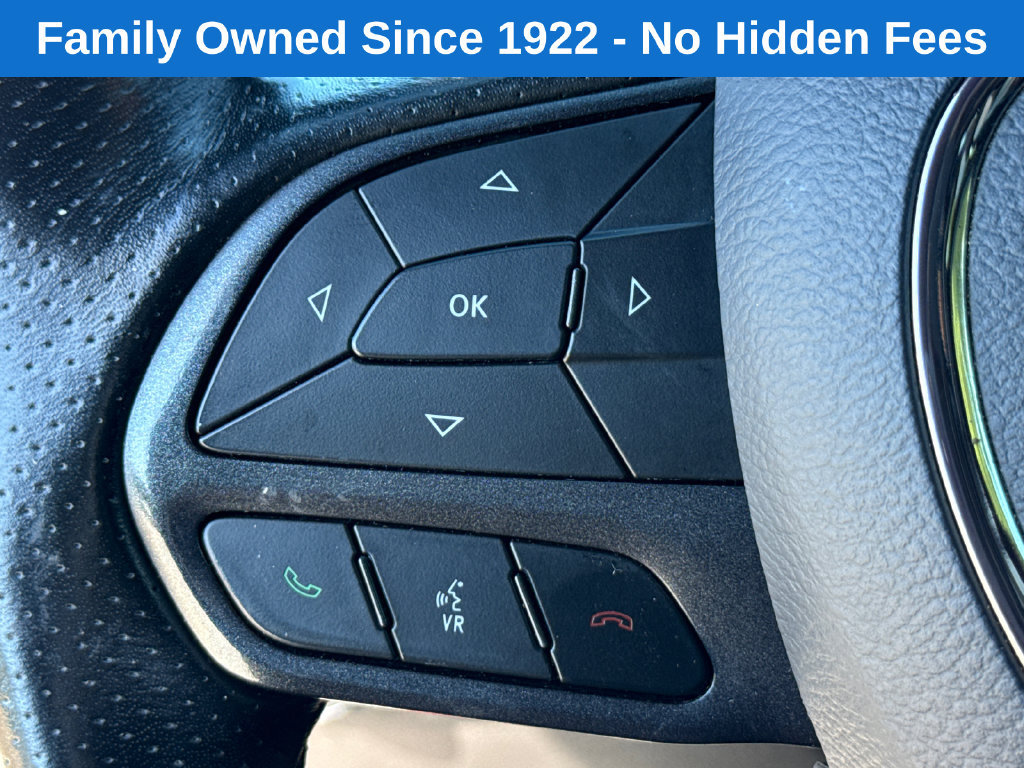 Used 2025 Dodge Durango GT AWD/4WD image 25