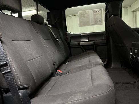 Used 2018 Ford F150 XLT w/ Equipment Group 302A Luxury AWD/4WD image 27