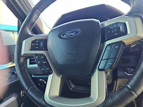 Used 2019 Ford F150 Lariat w/ Trailer Tow Package AWD/4WD image 16
