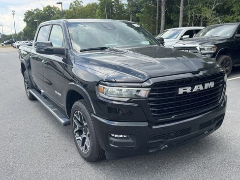 Used 2025 RAM 1500 Laramie RWD image 3
