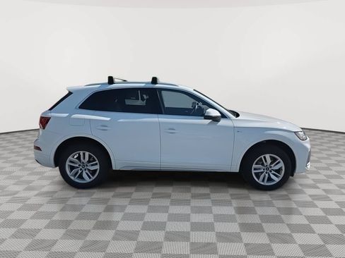 Used 2024 Audi Q5 2.0T Premium AWD/4WD image 2