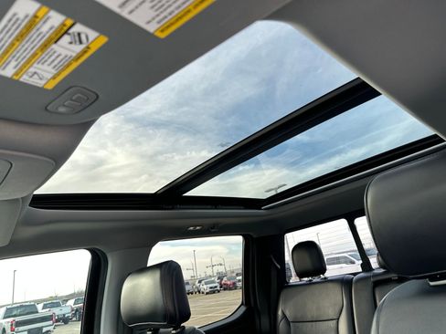 Used 2021 Ford F150 Lariat w/ Equipment Group 502A High image 27