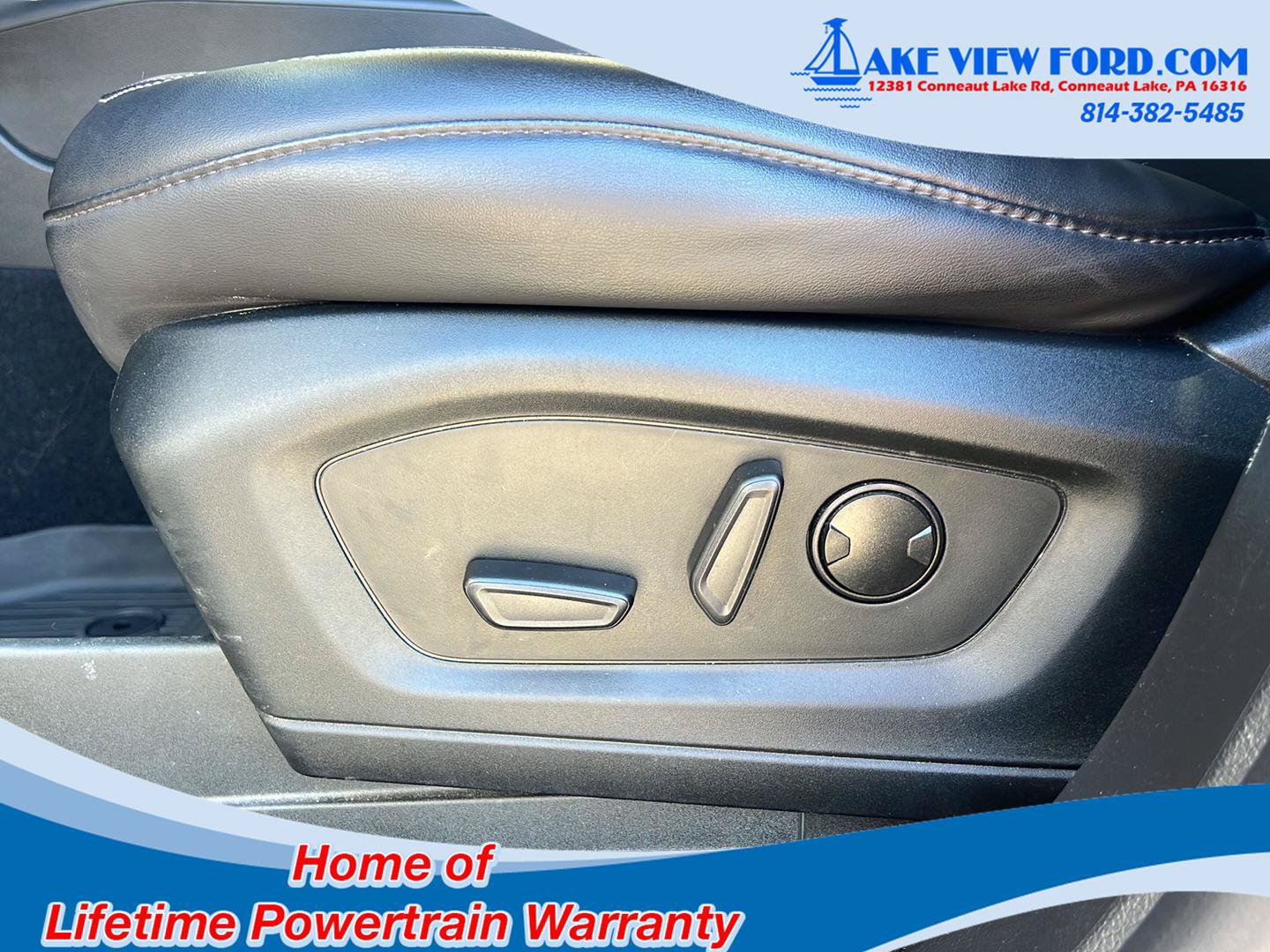 Used 2023 Ford Explorer XLT w/ Equipment Group 202A AWD/4WD image 24