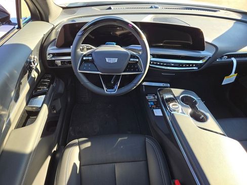 New 2026 Cadillac Lyriq Premium Sport image 22