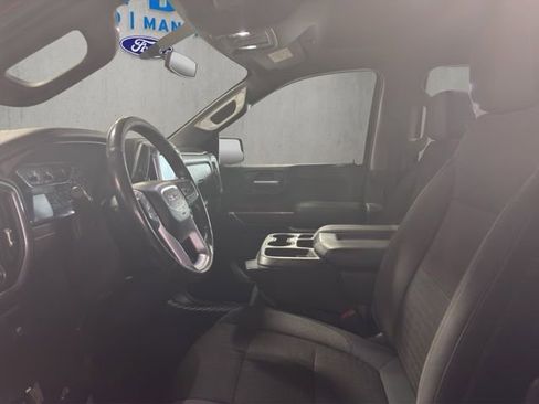 Used 2019 GMC Sierra 1500 SLE w/ Driver Alert Package I AWD/4WD image 4