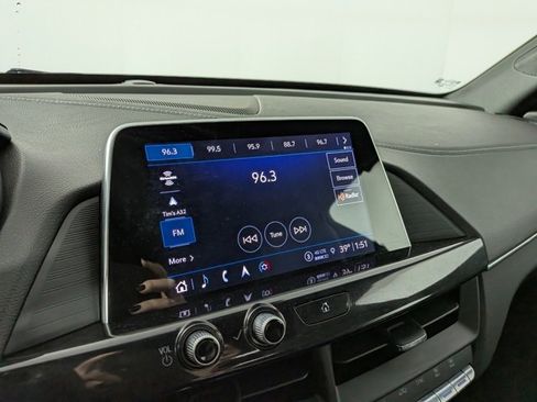 Used 2023 Cadillac CT4 Luxury w/ Sun And Sound Package image 20