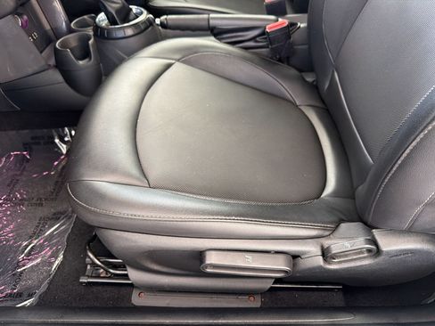 Used 2015 MINI Cooper 2-Door Hardtop FWD image 16