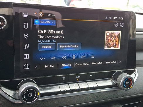 Used 2023 Chevrolet Colorado W/T image 17