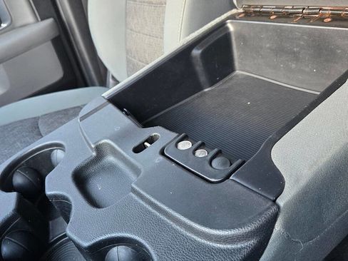 Used 2016 RAM 1500 Big Horn image 13