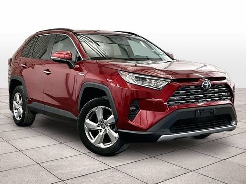 Used 2020 Toyota RAV4 Limited w/ Limited Grade Weather Package AWD/4WD image 2