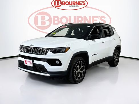 Used 2024 Jeep Compass Limited w/ Sun and Sound Group AWD/4WD image 7