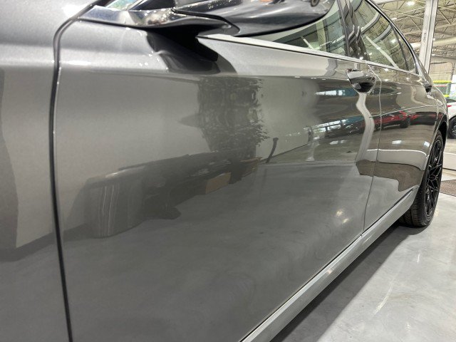 Used 2016 BMW 740i w/ Executive Package 2 RWD image 18