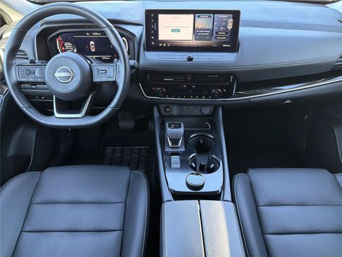 Used 2024 Nissan Rogue SL w/ SL Premium Package AWD/4WD image 2