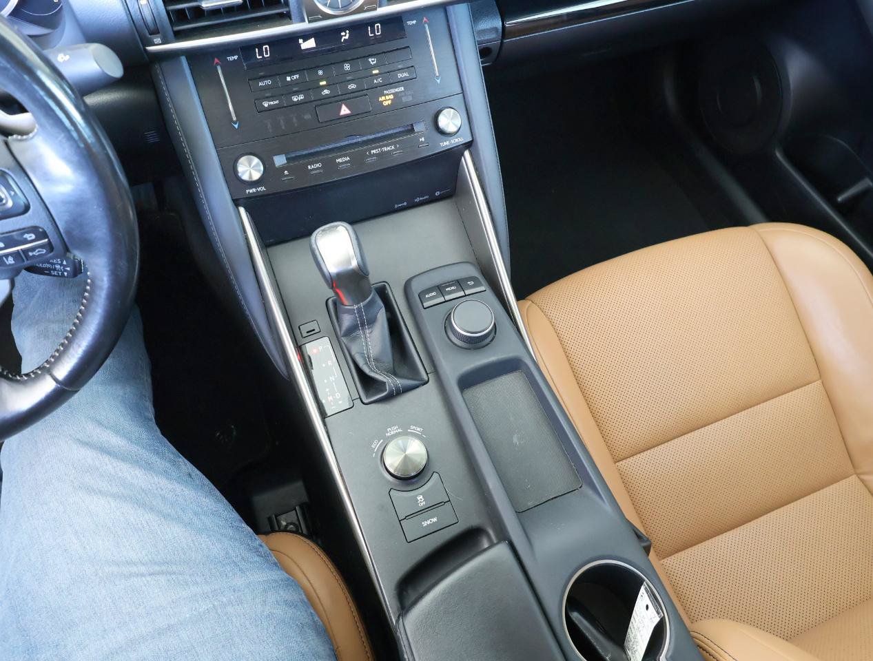 Used 2018 Lexus IS 300 w/ Accessory Package 2 RWD image 49