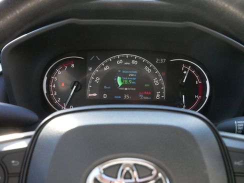 Certified 2025 Toyota RAV4 XLE image 21