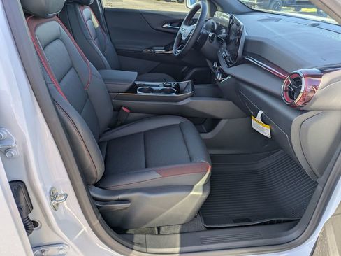 New 2026 Chevrolet Equinox RS w/ LPO, Floor Liner Package image 35