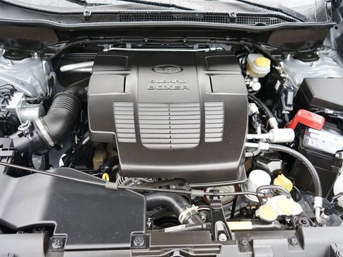 Used 2021 Subaru Forester Touring w/ Popular Package #2 image 9