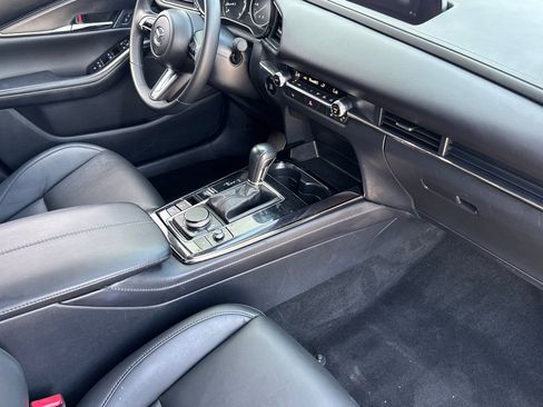 Used 2025 MAZDA CX-30 AWD 2.5 S w/ Preferred Package image 16