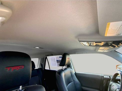 Used 2021 Toyota 4Runner TRD Off-Road Premium AWD/4WD image 25