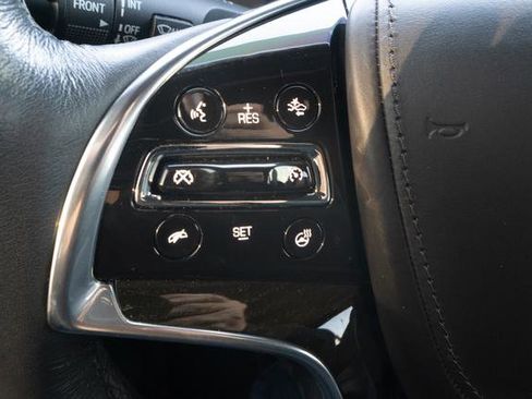 Used 2020 Cadillac Escalade Platinum image 16