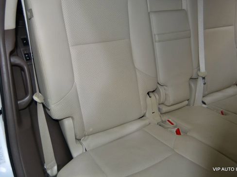 Used 2011 Lexus GX 460 Premium image 25