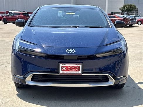 New 2026 Toyota Prius XSE image 6