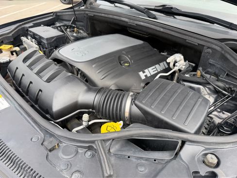 Used 2017 Jeep Grand Cherokee Overland w/ Jeep Active Safety Group AWD/4WD image 34