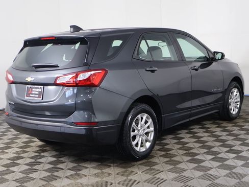 Used 2021 Chevrolet Equinox LS image 8