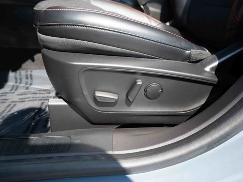 Used 2023 Ford Escape ST-Line w/ Tech Pack #1 AWD/4WD image 12