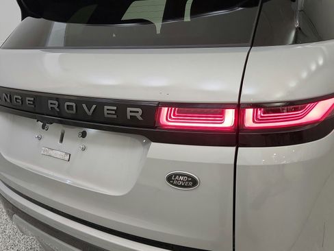 Used 2023 Land Rover Range Rover Evoque R-Dynamic SE AWD/4WD image 31
